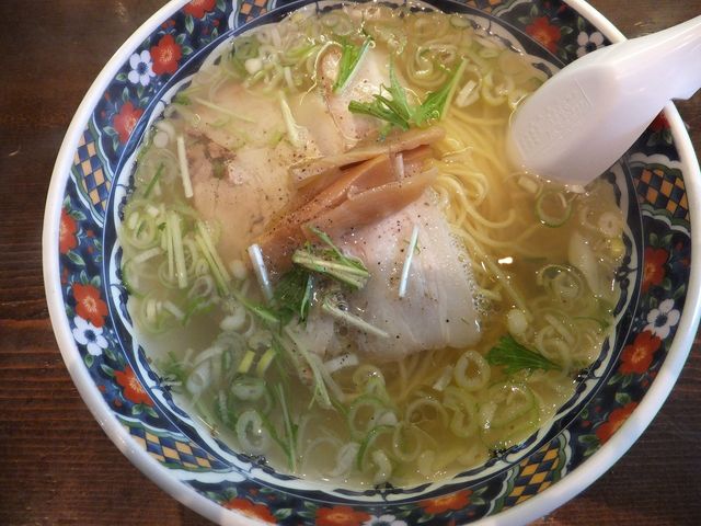塩ラーメン_麺厨房あじさい 函館ベイ美食倶楽部店