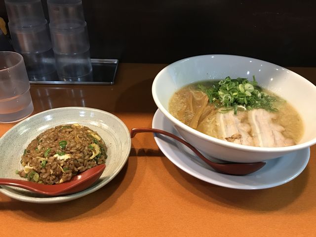 まずくはないですが。。_麺や あ、うん