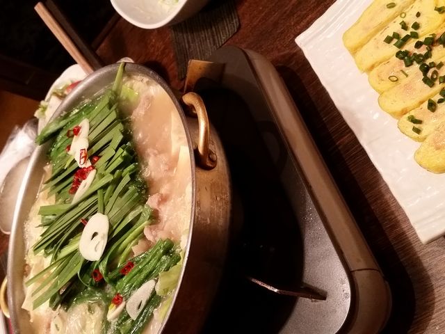 もつ鍋は一番人気の味噌にしました_北海道食市場 丸海屋 日本生命札幌ビル店