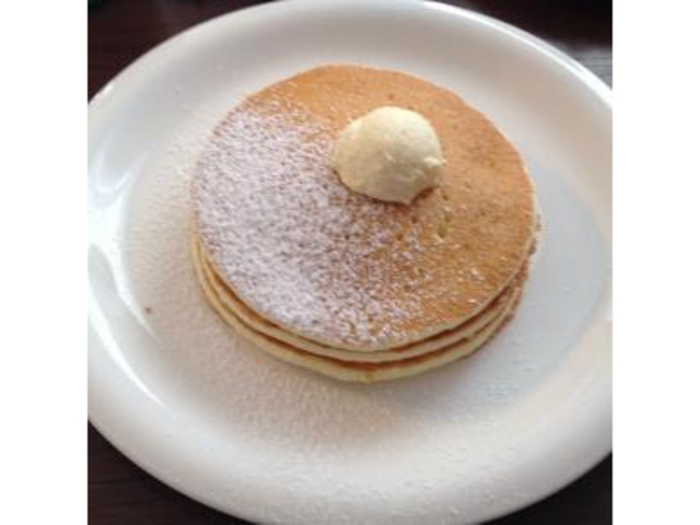 もっちもち_PANCAKE HOUSE JAKKEPOES