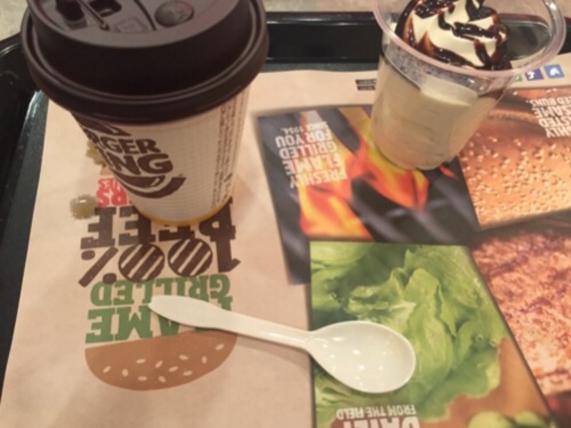 コーヒーとサンデーです。_バーガーキング 秋葉原昭和通り店