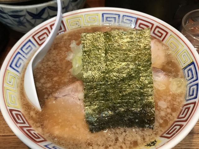 とんこつ正油チャーシュー麺_麻布ラーメン 西麻布店