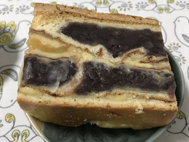 あんこが多いのを狙います_ケルン 御影店