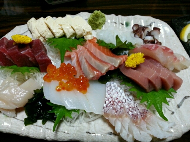 刺身盛り合わせ_味の食卓 縞家