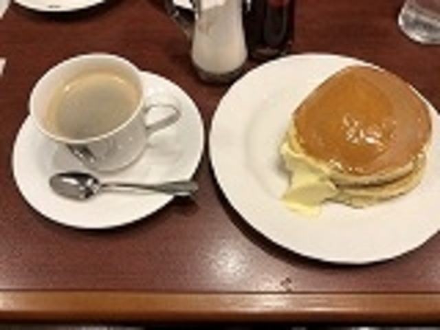 ホットケーキセット_珈琲専門店サンシャイン