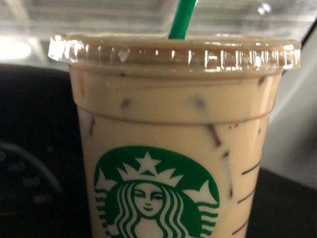 ラテ_スターバックス・コーヒー 広尾店