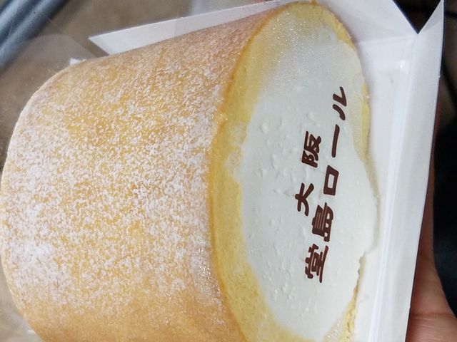 美味しい堂島ロール_ベビー・モンシェール 大丸東京店