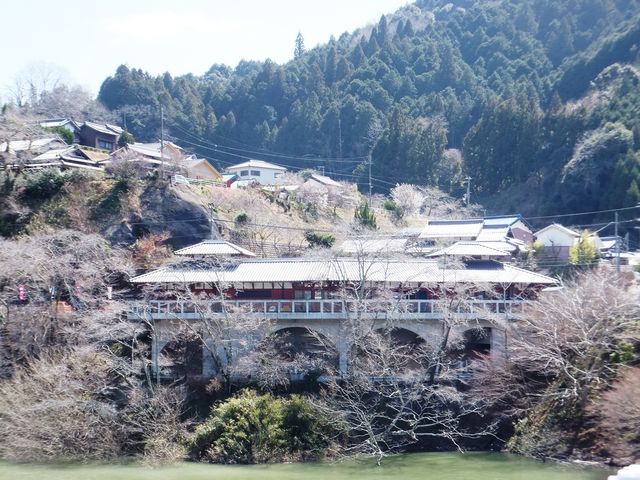 湖畔の里つきがせ