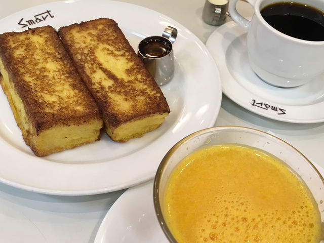 コーヒー、フレンチトースト、ホットオレンジ。_スマート珈琲店