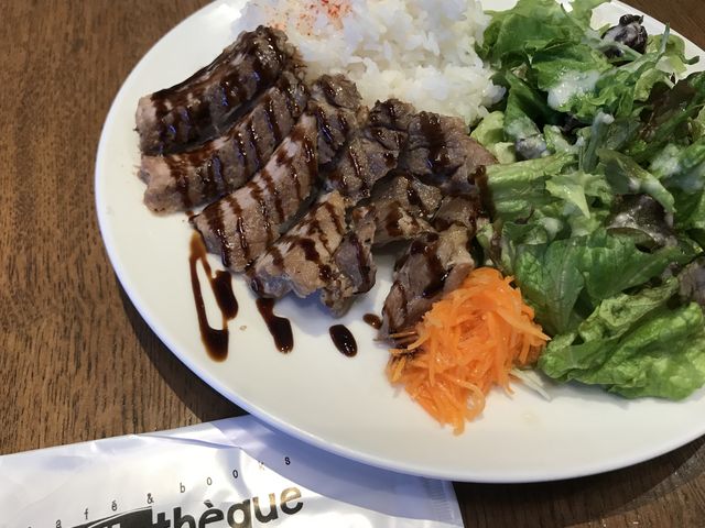 平日のランチ_カフェ&ブックスビブリオテーク 東京有楽町店
