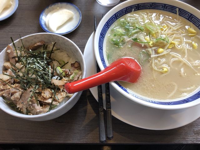 ラーメン&焼豚丼_のぼる屋