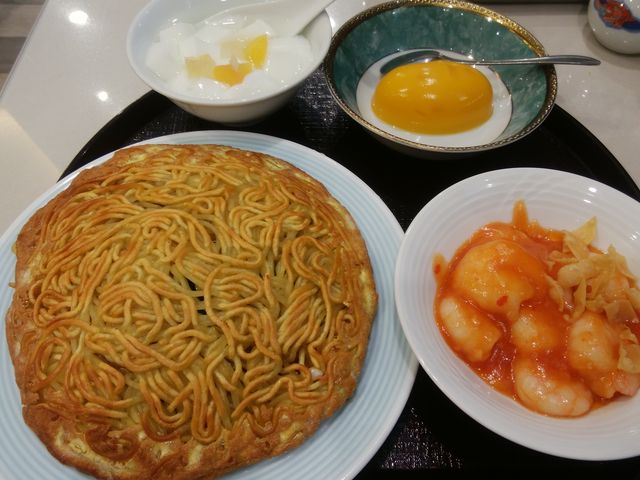 梅欄焼きそば定食_梅蘭 KITTE博多店