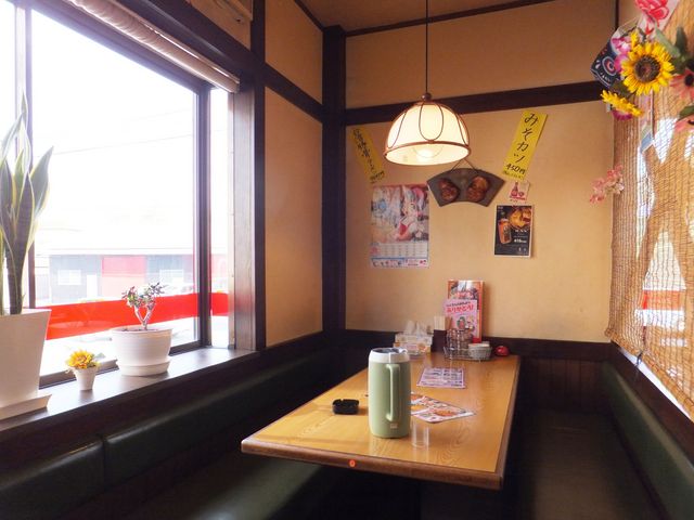 家族向け客席_あじへい桔梗ヶ丘店