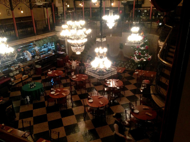 店内_カフェ ラ ボエム Cafe LA BOHEME 白金