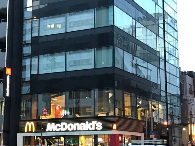マクドナルド_マクドナルド神田末広町店