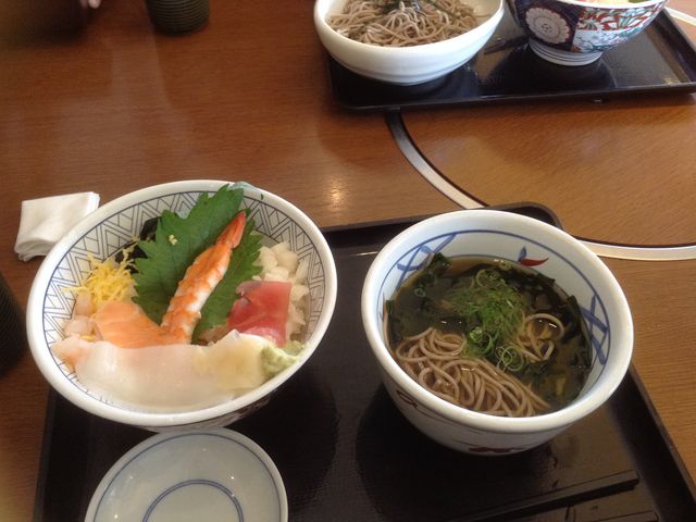 海鮮丼ランチ_和食さと 堅田南店