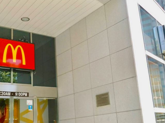 マック_マクドナルドシーサイドももち店