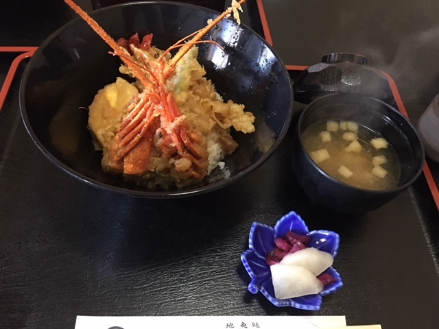 おらが丼(伊勢海老丼 半身)_地魚処すずき家