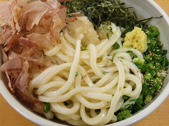 ぶっかけうどん(大盛)_大好き昭和亭