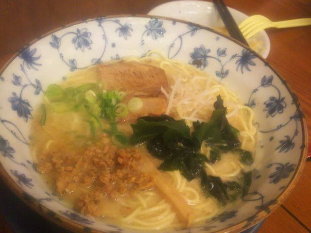 白湯塩ラーメン_くれ星製麺屋