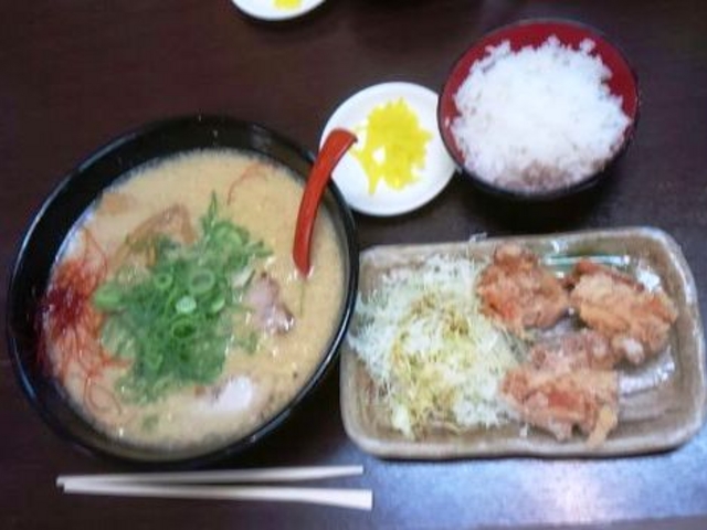唐揚げ定食セット_白熊 津店