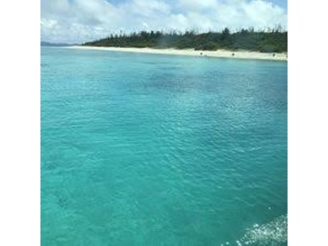 日本とは思えないキレイさ_水納島(沖縄県多良間村)