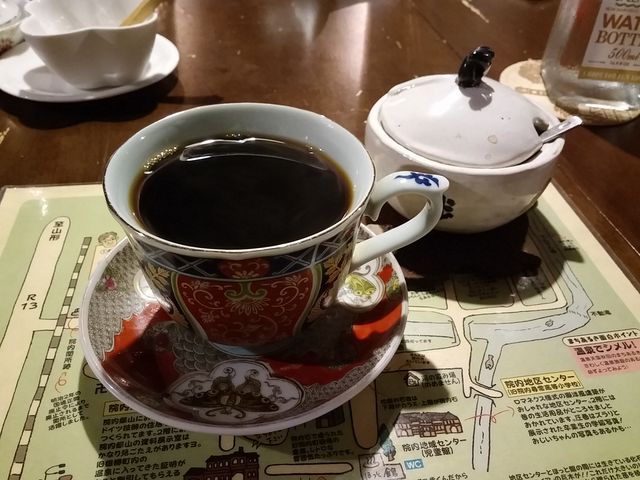 ランチタイム コーヒー_ポカラ(歩空)