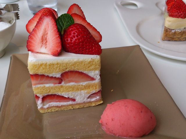 ケーキ_PATISSIER eS KOYAMA(パティシエ エス コヤマ)