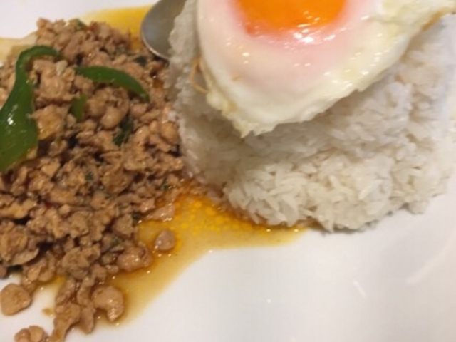 ガパオです。_スアンサワン赤坂