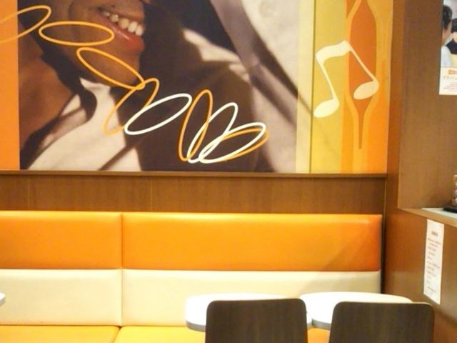 『マクドナルド ららぽーと新三郷店』。_マクドナルド ららぽーと新三郷店