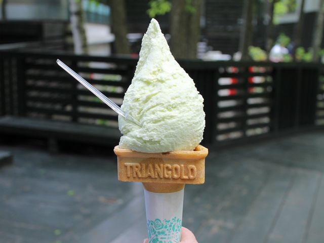 アスパラのジェラート_富良野チーズ工房