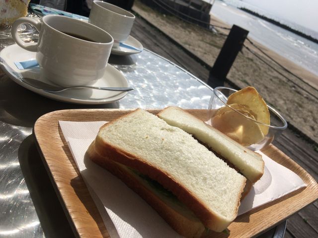 金〜月曜の営業_BEAT CAFE