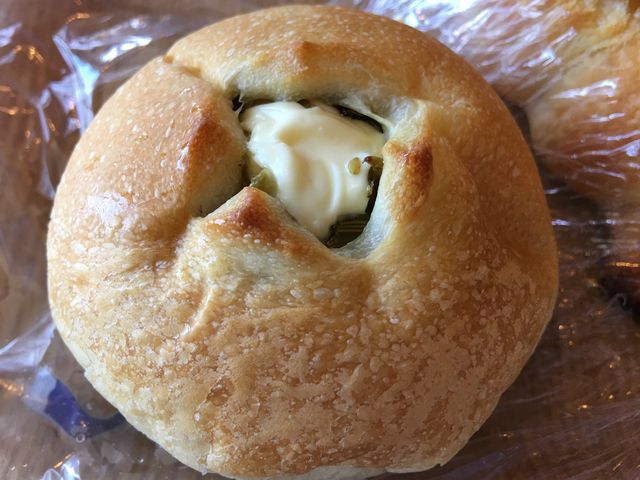 具沢山のたかなパン_郷のパン工房 GLANz Mut そばの実カフェ