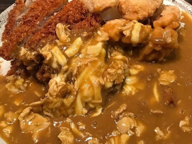 ボリューミー_カレーハウスCoCo壱番屋上磯七重浜店