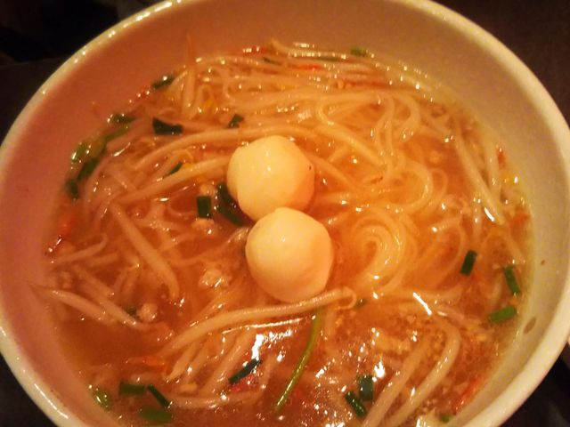 トムヤム麺_クルン・サイアム×アティック×