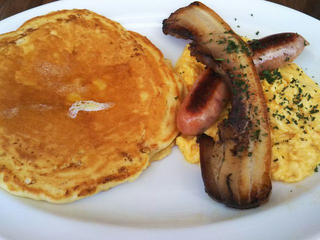 パンケーキ_アメリカンレストラン バビーズヤエチカ