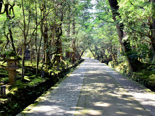 参道_那谷寺