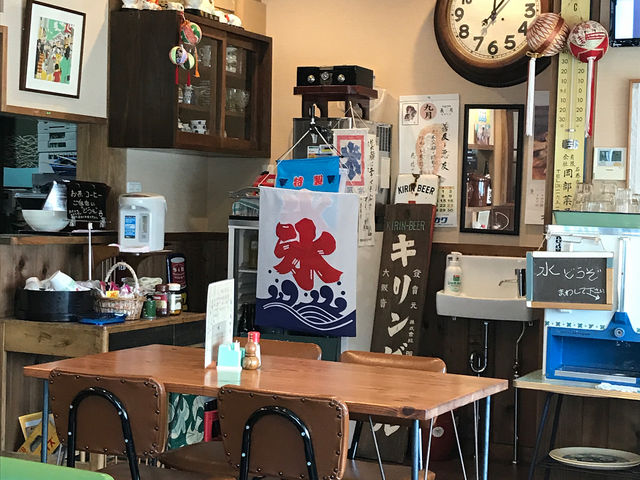 店内_えび志そばや