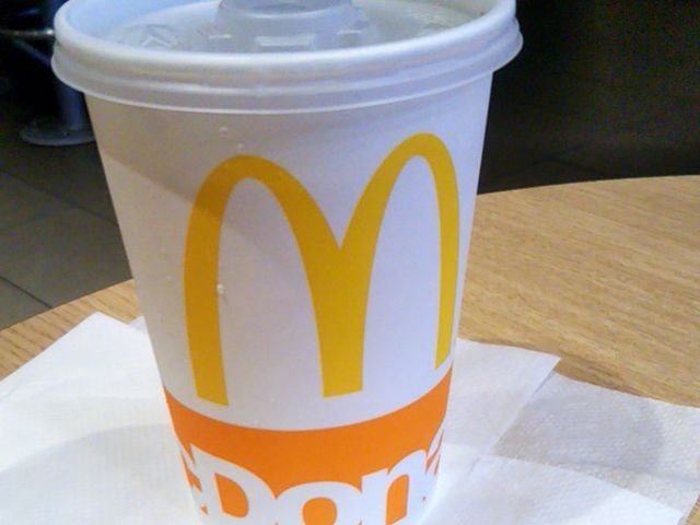 マクドナルド駒沢大学店のアイスコーヒー_マクドナルド駒沢大学店