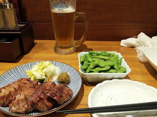 ビールが追いつかないくらい、食べてしまいました。_牛たん 徳茂 一番町店
