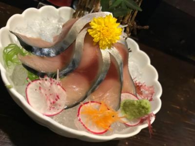 サバの刺身_肴町 ら・ぷらざ亭
