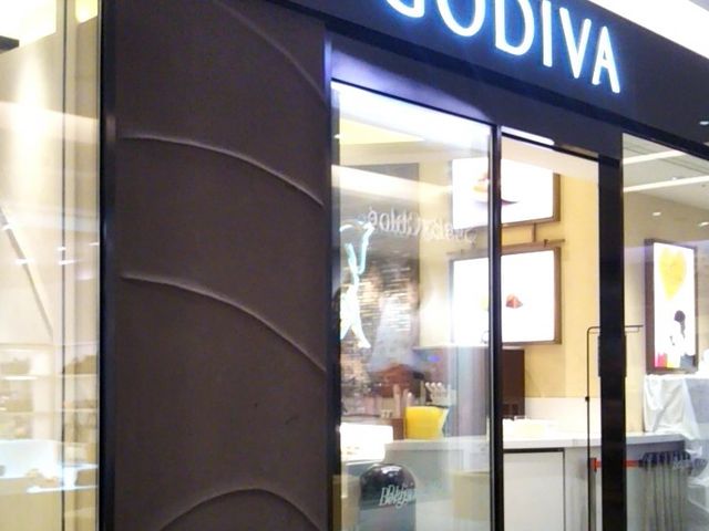 GODIVA・ダイバーシティ東京プラザ店_GODIVA・ダイバーシティ東京プラザ店