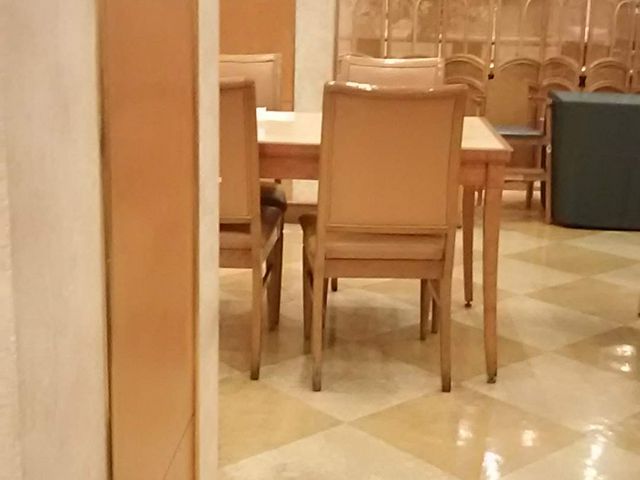 レストラン室内_宝塚ホテル カフェレストラン ソラレス
