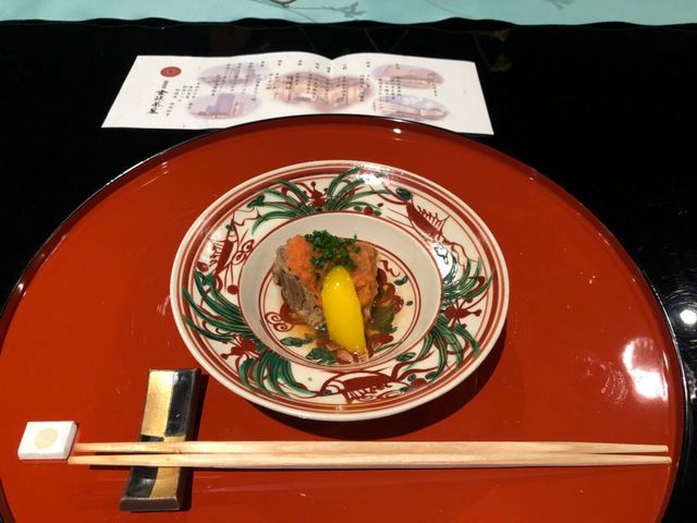 牛の煮込み。お箸でほぐれるほど柔らかく炊いてありました。とっても美味しかったです。_金沢茶屋 割烹つづみ