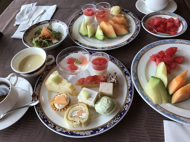 綺麗なケーキもたくさん!スープやポテトもありました_鎌倉プリンスホテル