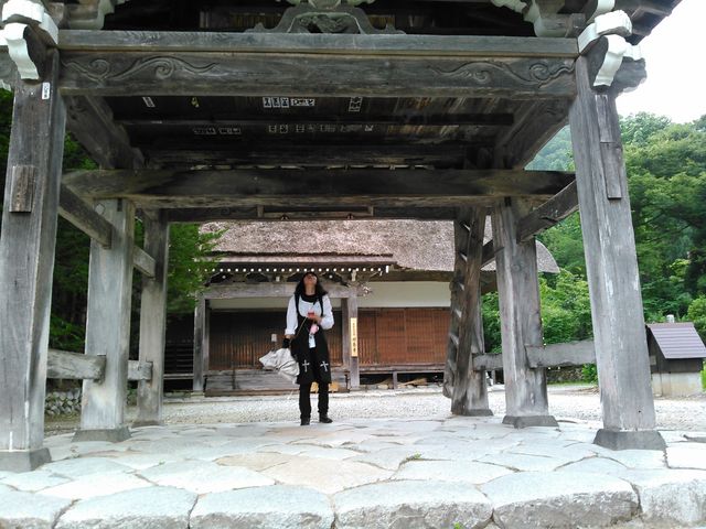 大きい!_明善寺鐘楼門