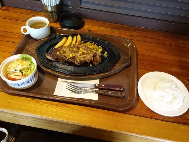 カントリーステーキ_レストラン ココット