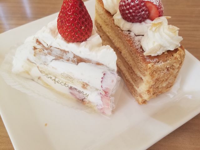 ショートケーキ、ミルフィーユ_不二家千葉幕張店