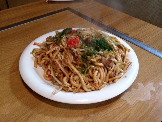 津山ホルモンうどん_くいしん坊