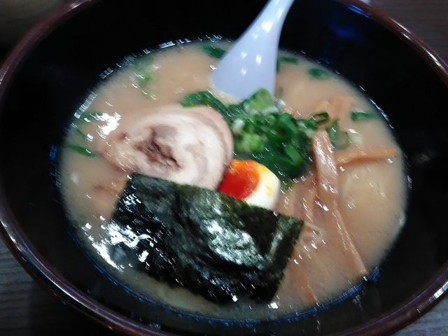 九州ラーメン720円_九州ラーメン博多っこ新宿店